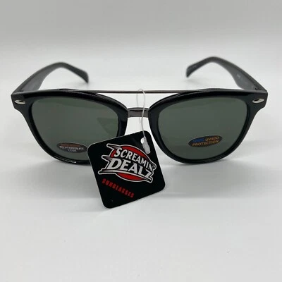 Pugs Women's Retro Sunglasses Oval Tinted UV400 Shatter Resistant Lens - Image 1 of 4