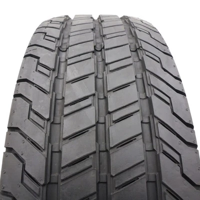 205 70 15C 1x Continental 205/70 R15C 106/104R Van 100 Summer Tyre 2015 8,8mm - Image 1 of 4
