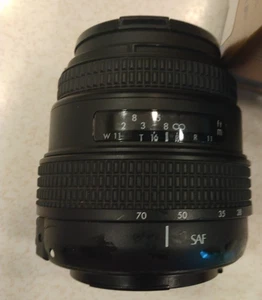 ProMaster Spectrum7 MF 28-70mm f3.5-4.5 Zoom Canon FD Mount used LENS CLOUDY - Picture 1 of 3