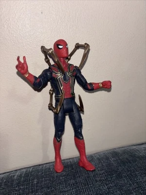 "FIGURA DE ACCIÓN JUGUETE SPIDER MAN MARVEL AVENGERS INFINITY WAR IRON SPIDER MAN 6""" Foto 1 de 4