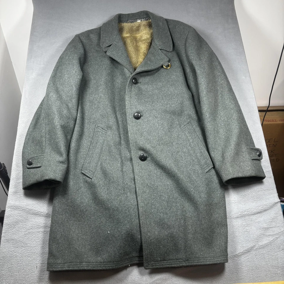 Vintage Great Western Coat Mens 48 Gray Wool Deep Pile Borg Lined Overcoat 70s - Image 1 of 4