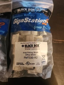 CAJA NEGRA FMT330-R2 GigaStation2 Snap Fitting LC Office Blanco X 4 - Imagen 1 de 2