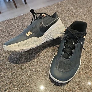 Nike React SFB Carbon Low Herren Gr. 13 Schwarz Elite Outdoorschuhe CZ7399-006 Neu ohne Etikett - Bild 1 von 16