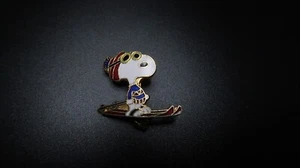 Prendedor de Google Snoopy Skiing Aviva Sniogles de colección súper raro 1" BB5 - Imagen 1 de 3