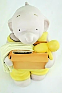 Humphreys Corner by Sally Hunter Childrens Moneybox Elephant Figurine New In Box - Picture 1 of 10