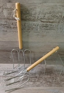 Pair of Long Wood Handle Steel 4-Prong Meat Shredders - Picture 1 of 2