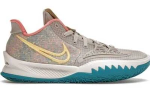 Nike Kyrie Low 4 Desert Sand Tan - Picture 1 of 1