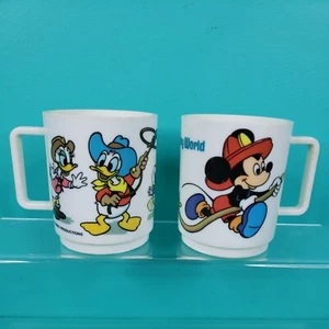Vintage Disneyland Kinder Plastikbecher Mickey Mouse & albern Donald & Daffy - Bild 1 von 11