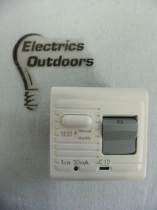 LEGRAND 10 AMP TYPE C 3 kA 30 mA RCBO RCD MCB 230V MOSAIC 74457 - Picture 1 of 5