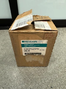 Frigidaire 5303912594 Valve New Old Stock - Picture 1 of 4