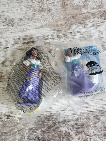 McDONALDS BK DISNEY THE HUNCHBACK OF NOTRE DAME FIGURE ESMERALDA Lot Cover