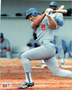 1989 TV SPORTS MAILBAG Mike Marshall  DODGERS  UNSIGNED  8 x 10  PHOTO CARD #13