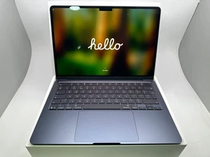 Apple MacBook Air 13-inch (M4 Chip) 16GB RAM, 256GB SSD ( 2025 ) - Afbeelding 1 van 11