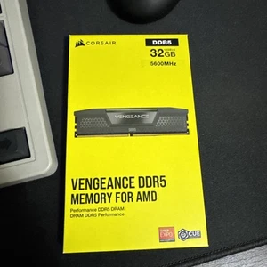 32GB (2x16GB) Corsair DDR5 Vengeance Grey, PC5-44800 (5600), Non-ECC Unbuffered, - Photo 1/4