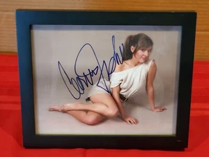 Carrie Fisher Star Wars Model signiertes 8 x 10 Foto im Rahmen - Bild 1 von 5