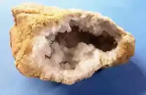 Geode. Natural Raw Crystal Gemstone. Gift Healing Stone. Geology. Earth Magic. - Picture 1 of 3