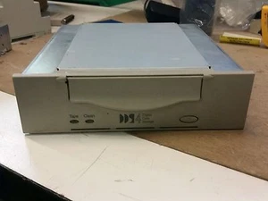 HP C5685-60003 DDS-4 DAT Tape Drive Internal 20/40GB SCSI LVD/SE - Picture 1 of 3