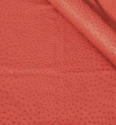 Acabado de silla de cuero de avestruz color pimentón Foto 1 de 4