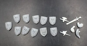 Warhammer Fantasy Empire Soldiers Hombres en Armas Regimiento Bits Escudos - Imagen 1 de 3