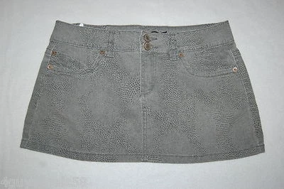 JR Mujer MINIFALDA VAQUERA GRIS Estampado Piel de Serpiente RUE 21 Cinco Bolsillos TALLA 5 Foto 1 de 2