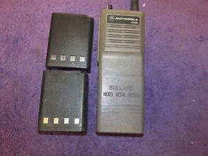 Vintage Motorola HT600 6 Channel Handie-Talkie - Picture 1 of 8