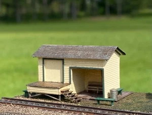 N Scale Flagstop Station Kit (1112) - Picture 1 of 4