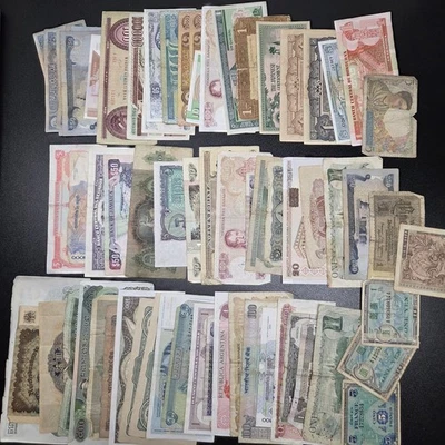 Lote Mixto de 69 - Billetes Mundiales | Colección de Moneda Extranjera Foto 1 de 4