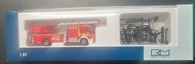 Rietze 71659 - 1/87 Magirus Dlk Atego ´19 Fw Lüdenscheid - Nuovo - Immagine 1 di 1