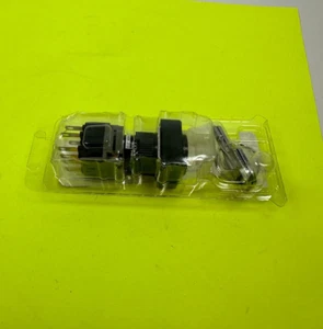 Fuji Electric AH165-J2A22A Switch Key Lock - New Sealed Bag Fast Ship - Picture 1 of 9