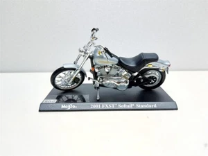 Harley Davidson FXST Softail Standard Silver del 2001 - Maisto 1/18 - Foto 1 di 2