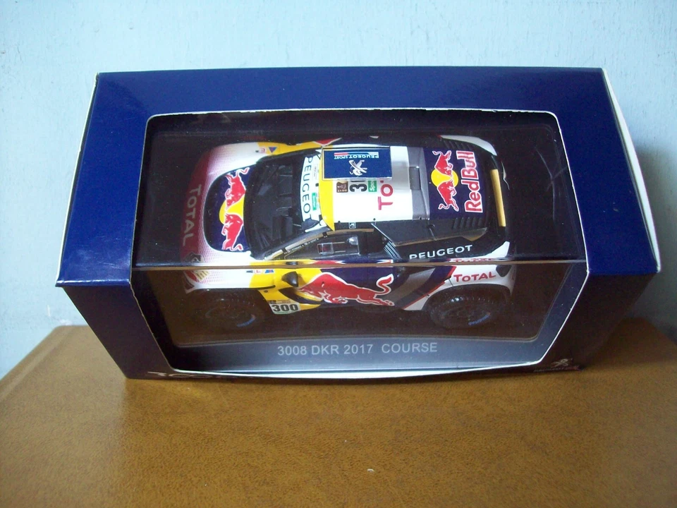 1/43 SPARK 17MISP902 PEUGEOT 3008 DAKAR 2017 WINNERS #300 COTTRET/PETERHANSEL — 第 1/4 张图片