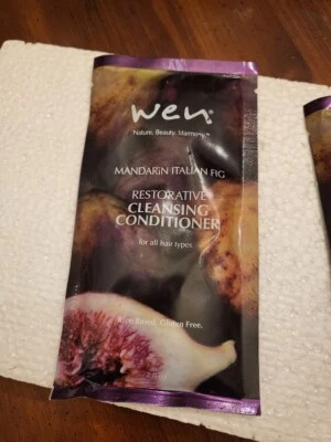Wen by Chaz Dean Restorative Cleansing Conditioner Mandarin Italian Fig-Pouches - Image 1 of 4