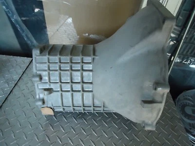 BMW 2002 Ti/Tii/Turbo Getrag 235/5 relación estrecha Dogleg 5 velocidades transmisión carrocería nuevo de stock Foto 1 de 4