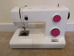 Pfaff Smarter 160S Heavy Duty Nähmaschine - UNGETESTET - OHNE PEDAL NETZKABEL - Bild 1 von 11