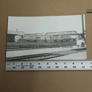 Union Pacific No 17 3rd Gen GTEL with B Unit and Tender 5.5x9.5in Vintage Photo - Bild 1 von 1