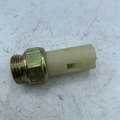 7.0075 FACET INTERRUTTORE PRESSIONE OLIO RENAULT SAFRANE ESPACE R21 VOLVO 460 OE Foto 1 de 3