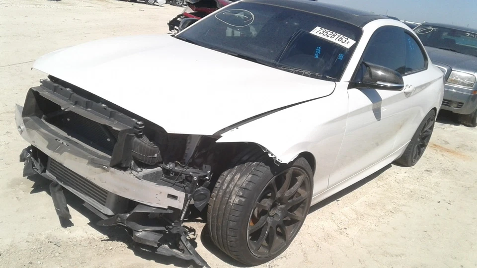 BMW M235i 2015 conjunto de portador diferencial trasero OEM 67 k millas - LKQ381779994 Foto 1 de 4