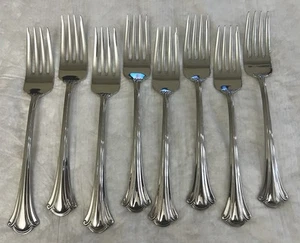 International Lyon RESPLENDENCE Stainless Flatware - Lot of 8 Salad Forks (A) - Picture 1 of 8