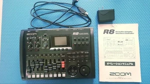 ZOOM R8 Multitrack 8 Track Digital Recorder Sampler Used - Picture 1 of 3