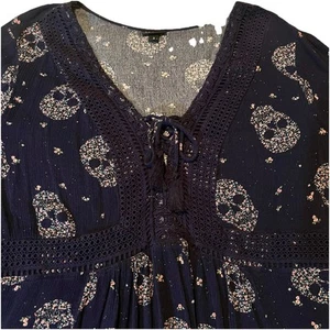 Torrid Blouse 3 (XL) Floral Skulls Navy Blue Bell Sleeves Whimsigoth Witchy Top - Picture 1 of 8
