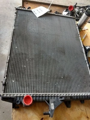 Radiator Fits 07-10 AUDI Q7 1056379 Foto 1 de 4
