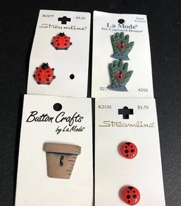 Vintage La Mode streamline Buttons Ladybug Original Card 114-19 - Picture 1 of 6