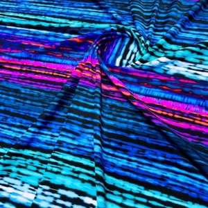 Traje de baño de tela de spandex azul abstracto impreso 4 vías elástico de 60" de ancho por yarda - Imagen 1 de 7