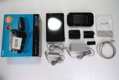 Nintendo WiiU 32GB　Console and Gamepad　Premium Set　Black　JP　tested　NTSC-J［B-60］ - Image 1 of 4