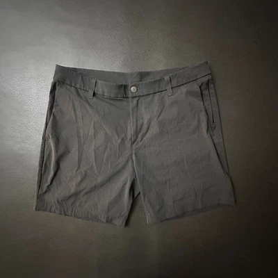 Lululemon Shorts Mens 34 Gray Commission Classic Fit Short 7" Ventlight Stretch - Image 1 of 4