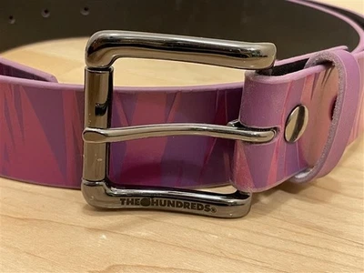 Cinturón Jags Vintage The Hundreds 2009 Talla 40 (muy ajustable) Púrpura y Rosa Raro Foto 1 de 4