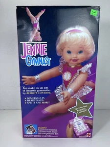 Vintage 1994 Jennie Gymnast Puppe von Mattel - NEU OVP GEÖFFNET - Bild 1 von 9