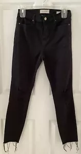 Pantalones de mezclilla desgastados Pacsun para mujer negros talla 26 tiro alto al tobillo dobladillo crudo - Imagen 1 de 12