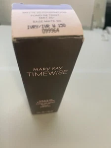 Mary Kay TIMEWISE Matte 3D Foundation - Ivory W 150 - Combo To Oily BRAND NEW - Picture 1 of 1