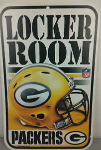 Wincraft NFL Green Bay Packers 10 1/2" X 16 1/2" Plastic Locker Room Sign